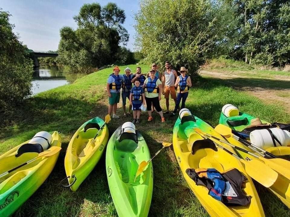 Au Soleil De Picardie Presles-et-Boves Ngoại thất bức ảnh